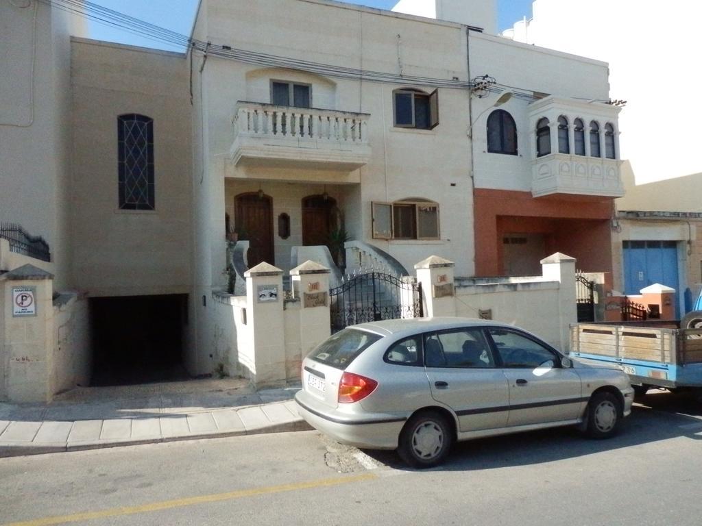 Black Gold Private Room Msida Buitenkant foto